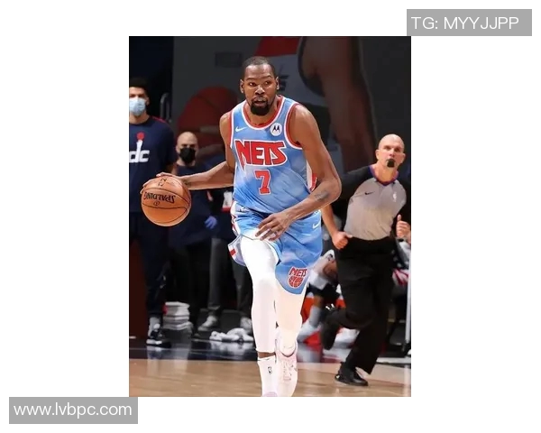 杜兰特重返赛场,带领篮网击败湖人实现复出首胜 杜兰特重返赛场,带领篮网击败湖人实现复出首胜