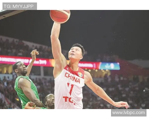 广东宏远反超辽宁队，终结首轮惨败，悍将易建联再次成为队伍核心球员