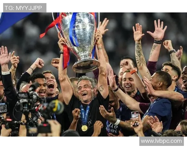 国际米兰赛季收官战大胜，球队球员士气高涨，卫冕冠军雄心昂扬