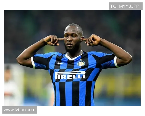 国际米兰主帅透露引进新前锋计划，为下赛季冲刺做准备