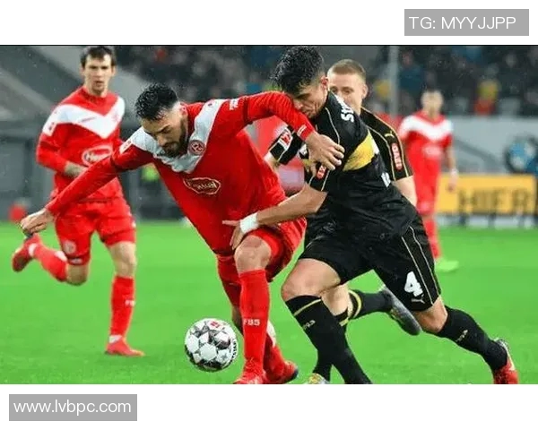 沙尔克保级形势严峻，战平不莱梅难解困局